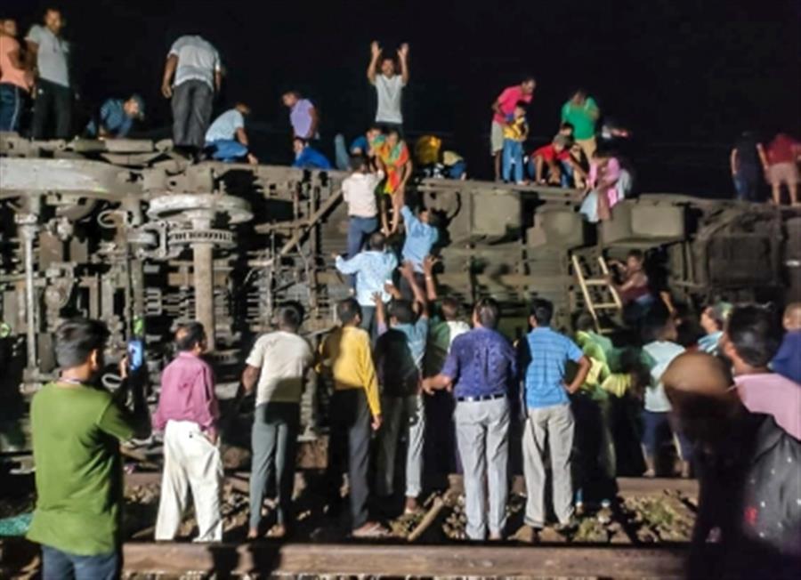 Odisha train accident: Death toll rises to 238, Railways orders inquiry 