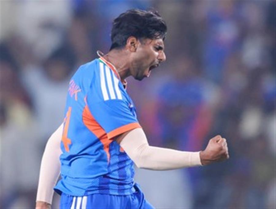 Aakash Chopra hails Mayank Yadav’s comeback after fiery spell against WI