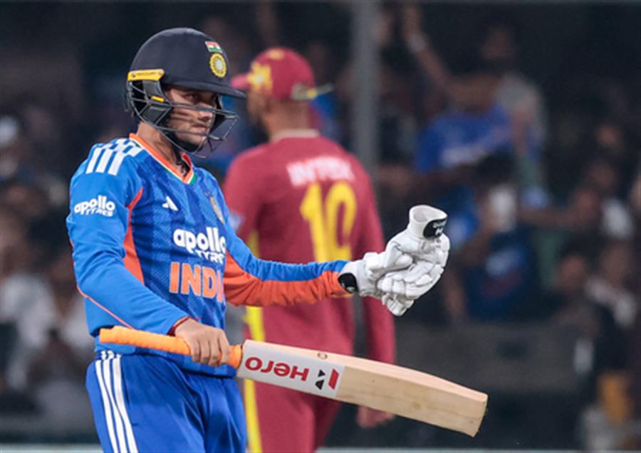 'Abhishek blossomed into world superpower opener': Karthik praises opener for consistent performances