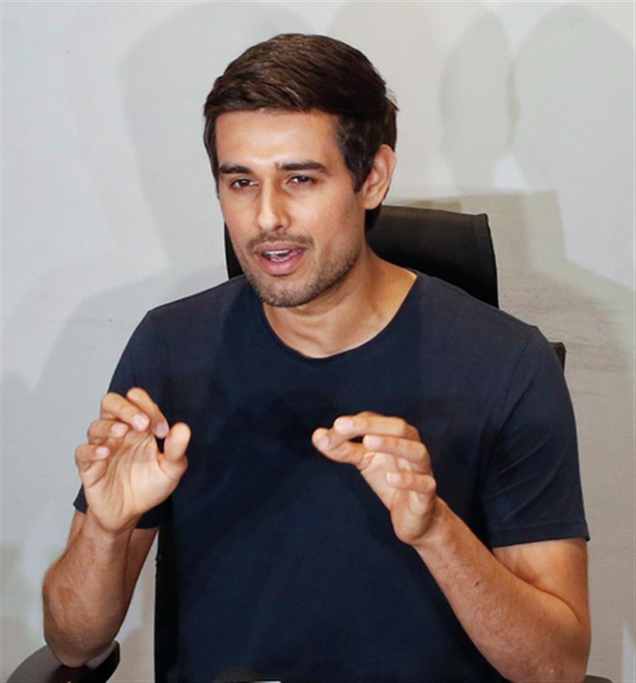 Delhi court issues bailable warrant against YouTuber Dhruv Rathee in 2018 defamation case