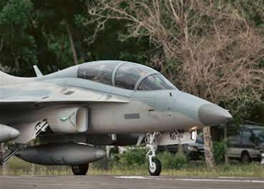 Four Philippine Air Force pilots killed as two SF-260 aircraft crash during training flight