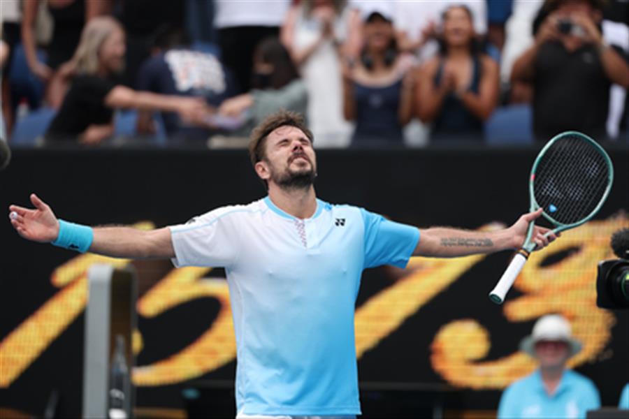 Stan Wawrinka draws curtains on standout career in Basel