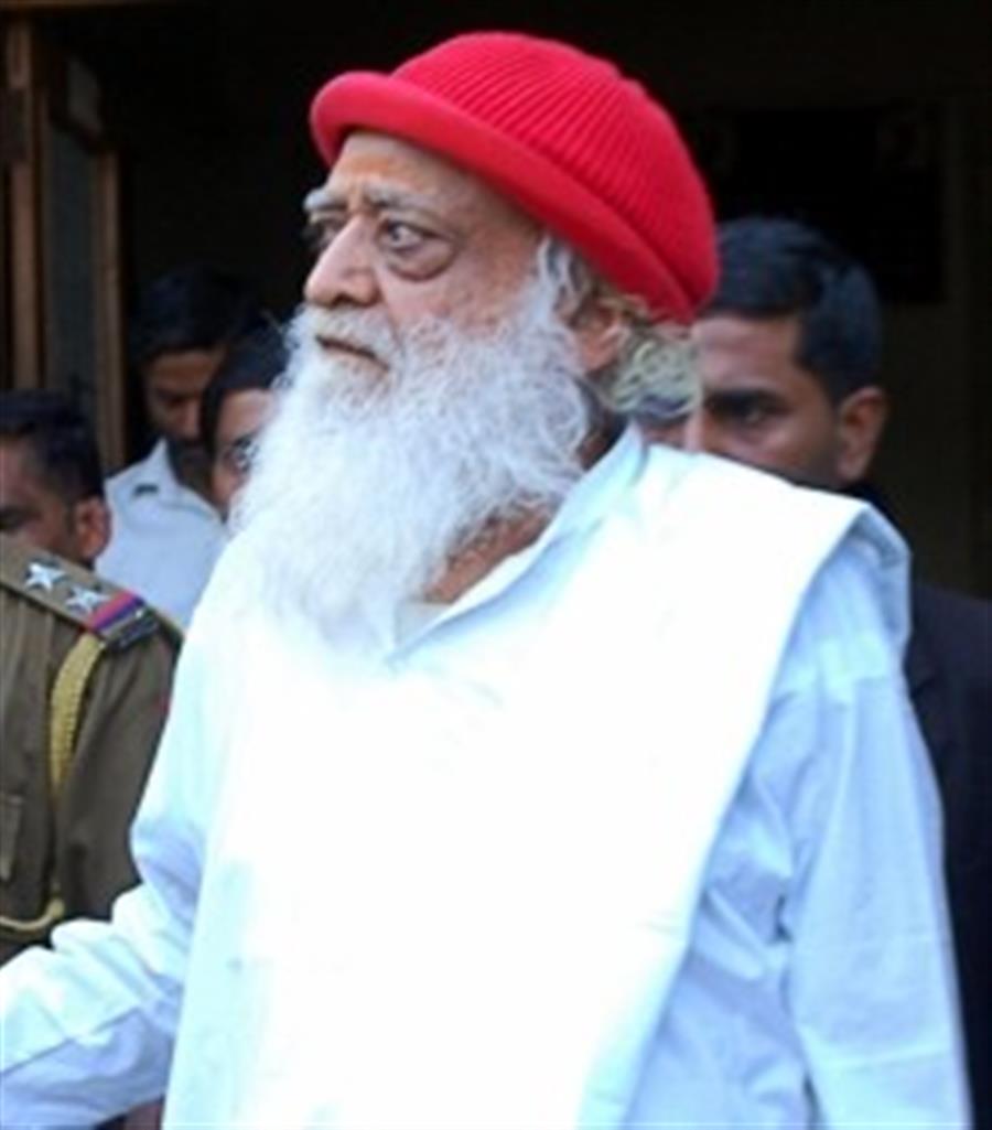 Asaram arrives at Jodhpur Central Jail after parole expires; new FIR registered 
