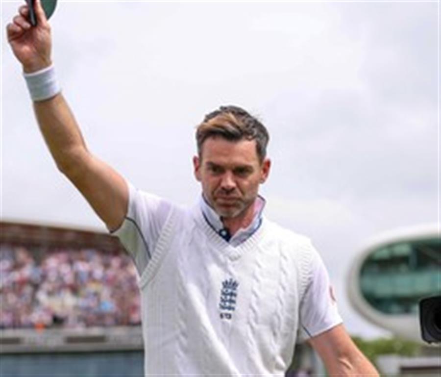 Lancashire release left me wondering if something is ‘fundamentally wrong with me’: Anderson