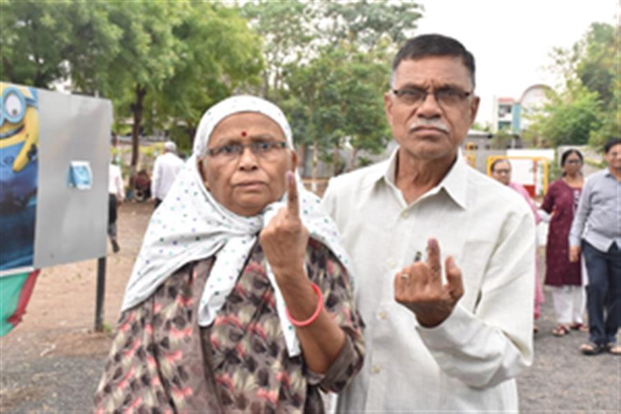 31.77 pc polling in Maharashtra's 8 seats till 1 p.m.
