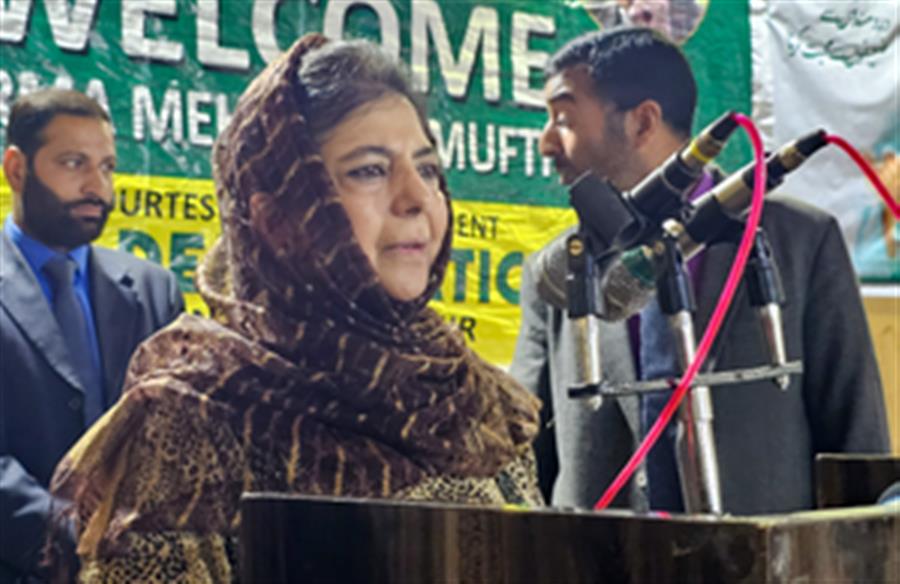 Mehbooba Mufti tells voters she believes in uniting, not dividing people